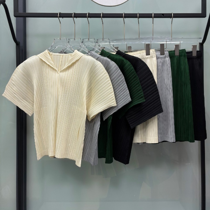 طقم هودي وشورت مطوي من مياكي،  - مراجعة Women'S Fashion Sweatshirts وسعره