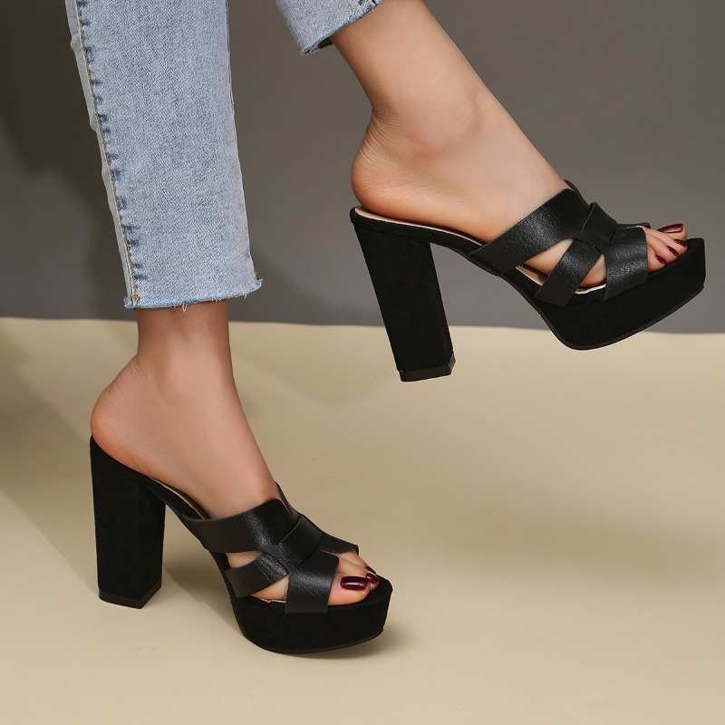 أحذية نسائية جديدة لصيف 2025 ب - مراجعة Women'S Fashion Summer 2025 وسعره